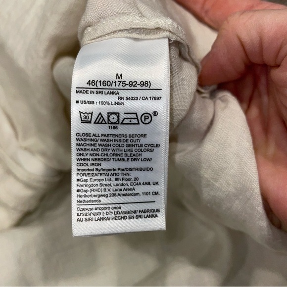 Banana Republic cream linen cap sleeve breezy button front oversized blouse - Picture 2 of 7